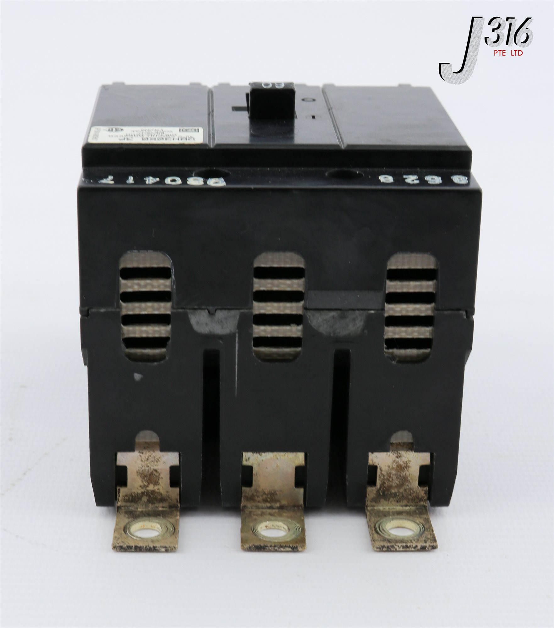 N 様 25838 CUTLER HAMMER 60A 3P 600V BOLT-ON CIRCUIT BREAKER GBH3060 | eBay
